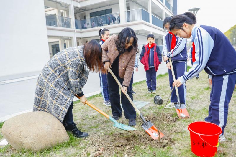 _H019879(1).jpg _H019879(1).jpg